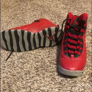 Nike Air Jordan 10 Retro ‘Gym Red’